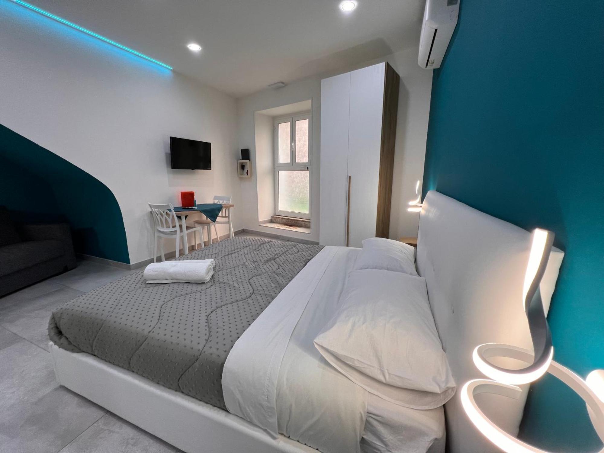 Holiday Home Number 8 Napoli Ngoại thất bức ảnh